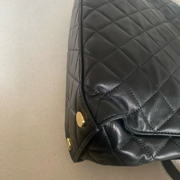 Susannah Michael Kors Black Quilted Chain Tote Bag - Picture 5 of 12